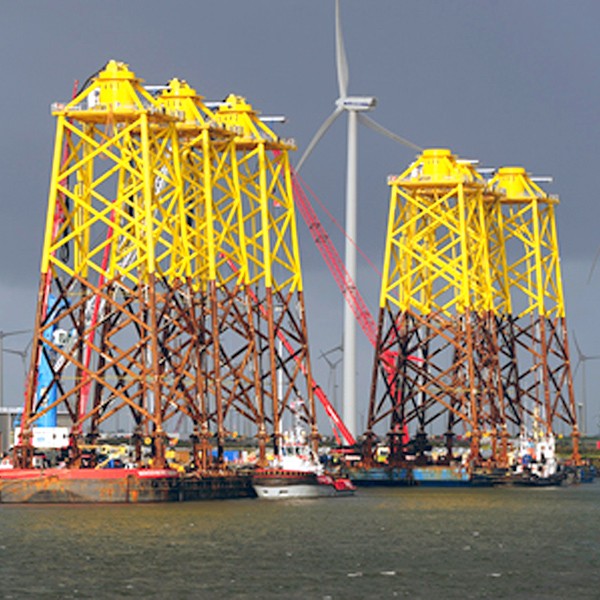 windport structure equipment on ports