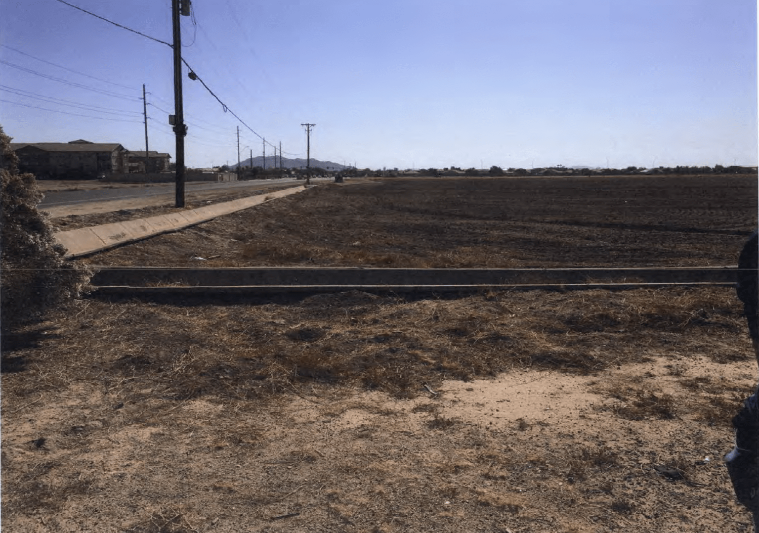 desert vista with train tracks in arizona